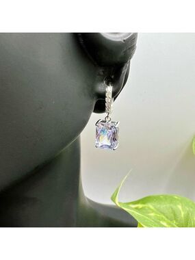 New Princess Cut Lavender & Silver Iridescent Crystal Pierced Drop Earrings
